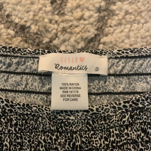 Patterned blouse - Picture 2 of 2